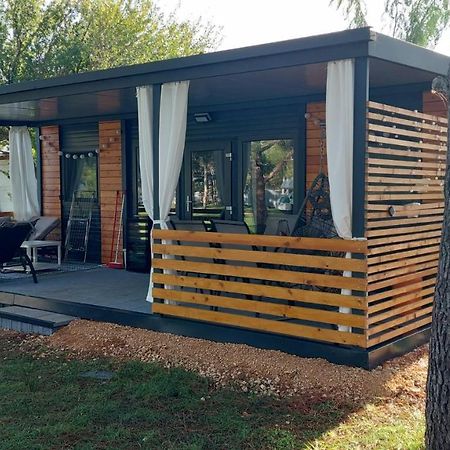 Sak Mobile Home Privlaka プリヴラカ エクステリア 写真